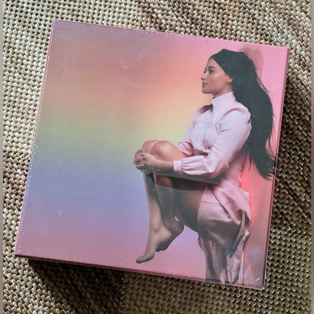 Kacey Musgraves Lonely Weekend Puzzle - NWT